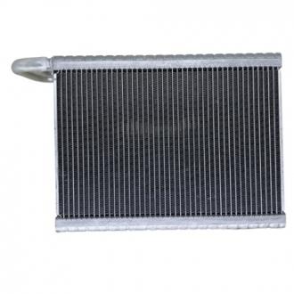 Evaporadores EVAPORADOR CAMINHÃO VOLVO FH/ NH 2015> FLUXO PARALELO OEM: 82348991 Imagem 3